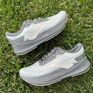 Brooks Revel Max